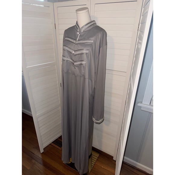 Harry Potter Grey Long Sleeve Dress Robe Wizarding World Exclusive Size Large - Picture 4 of 7